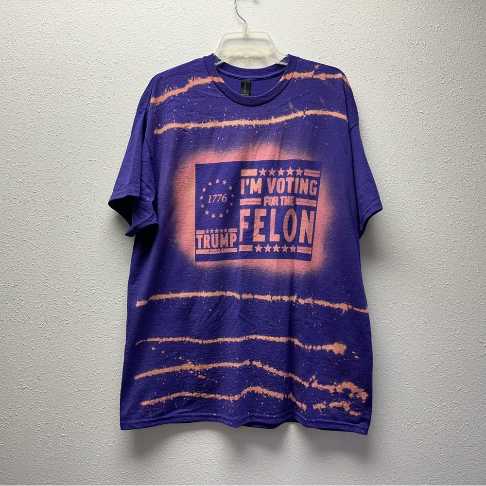 Women’s Custom Bleach Dyed “I’m voting for the Felon” Trump 2024 shirt XL